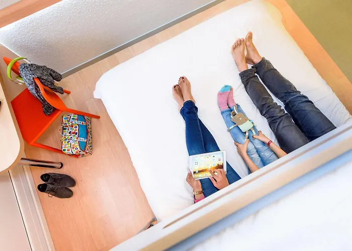 Ibis Budget Отель *