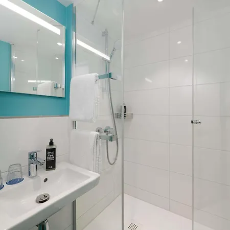 Ibis Budget *