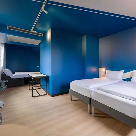 Ibis Budget *