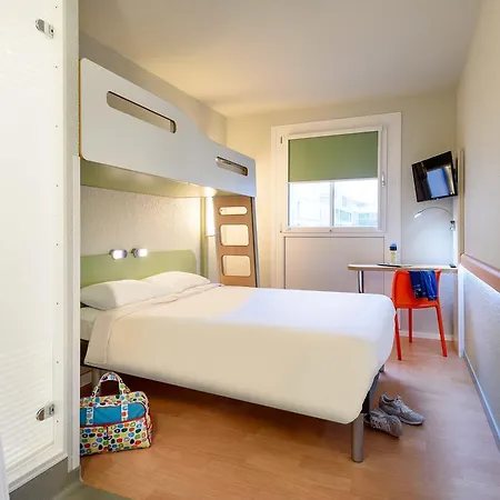Ibis Budget *